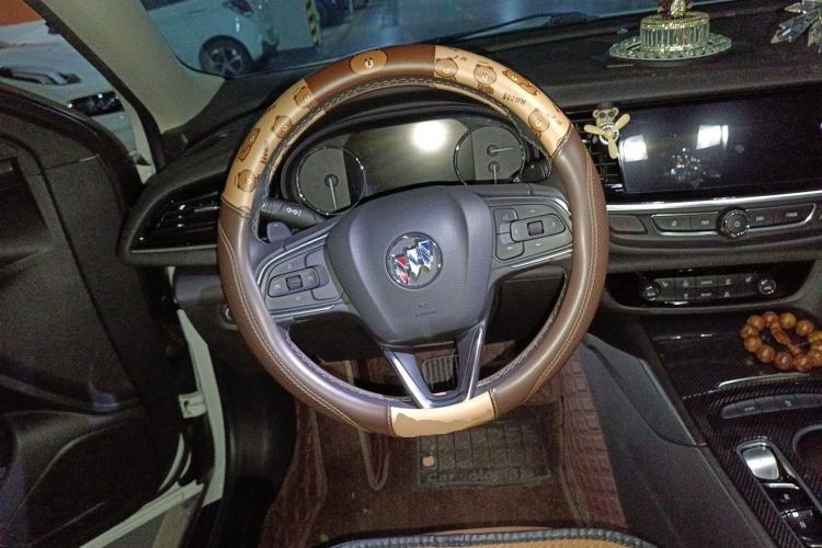 Used Buick Regal 2020 552T Luxury Version Steering Wheel