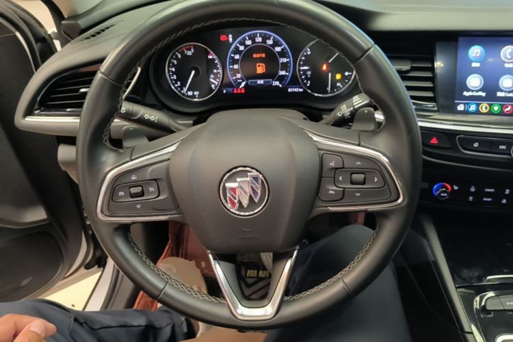 Used Buick Regal 2020 552T Luxury Version Steering Wheel