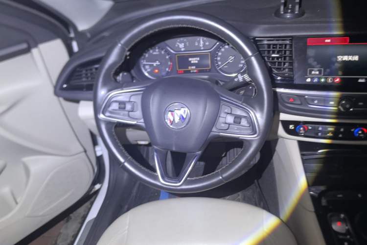 Used Buick Regal 2020 552T Elite Edition Steering Wheel