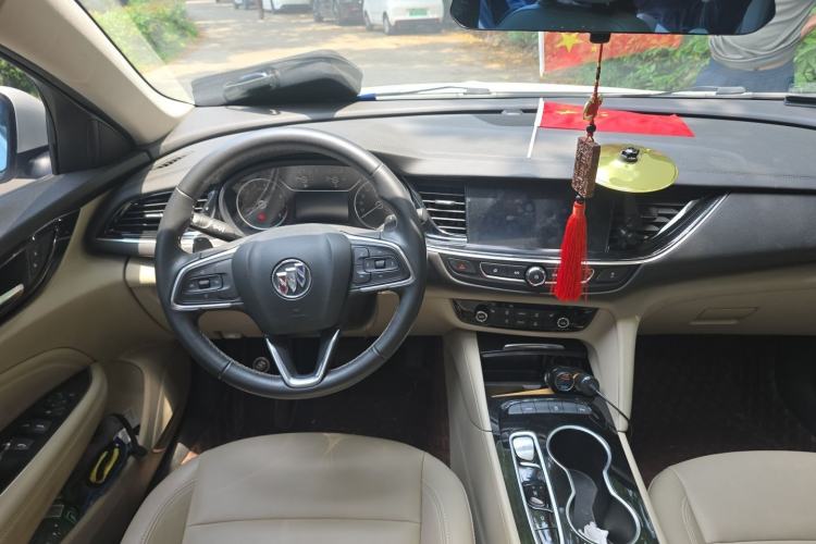 Used Buick Regal 2020 552T Elite Edition Steering Wheel