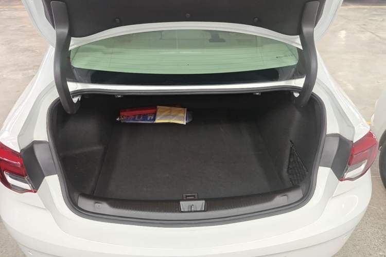 Used Buick Regal 2020 552T Elite Edition Trunk