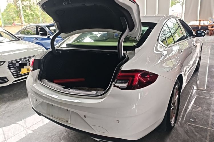 Used Buick Regal 2020 552T Elite Edition Trunk