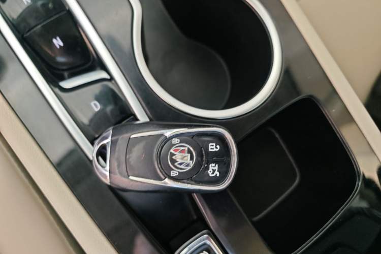 Used Buick Regal 2020 552T Elite Edition Vehicle Key