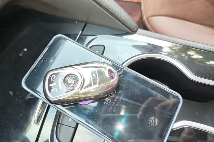 Used Buick Regal 2020 552T Luxury Version Vehicle Key