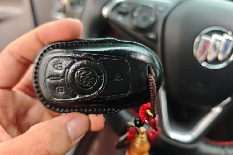 Used Buick Regal 2020 GS 28T Elite Model Vehicle Key