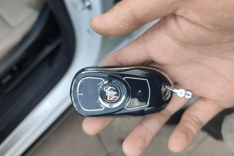 Used Buick Regal 2020 552T Elite Edition Vehicle Key