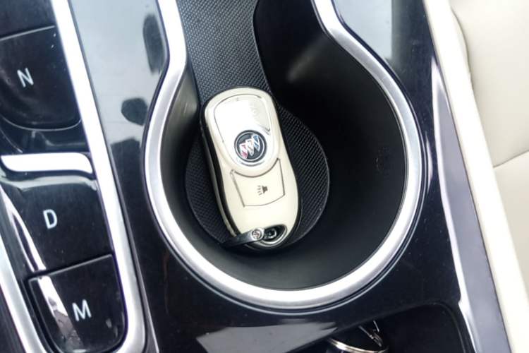 Used Buick Regal 2020 552T Elite Edition Vehicle Key