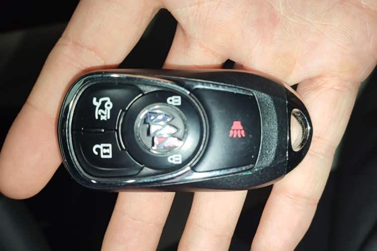 Used Buick Regal 2020 552T Elite Edition Vehicle Key