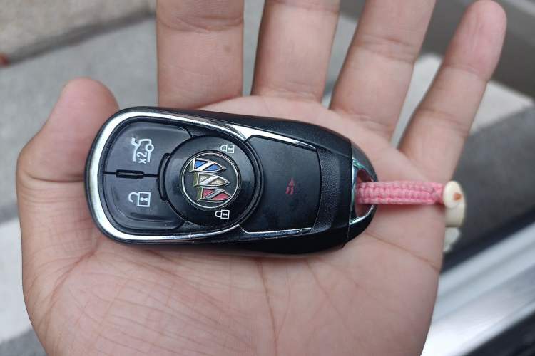 Used Buick Regal 2020 552T Elite Edition Vehicle Key