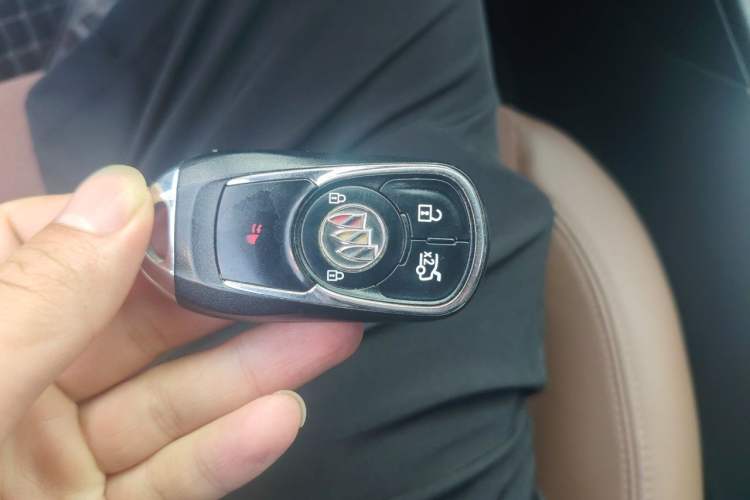 Used Buick Regal 2020 552T Luxury Version Vehicle Key