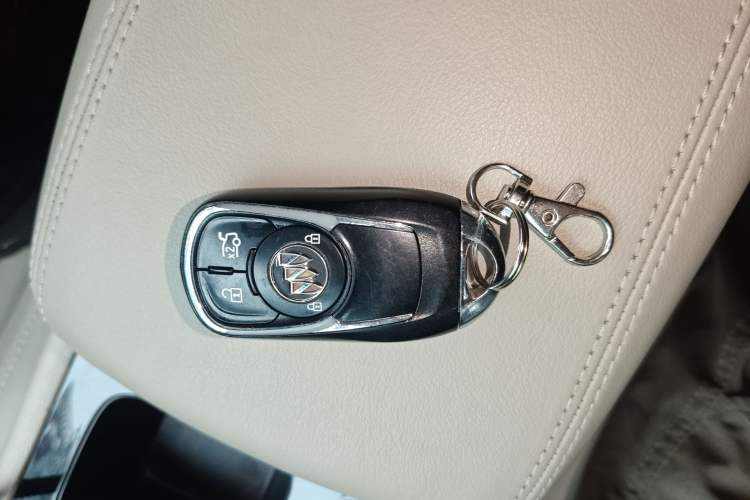 Used Buick Regal 2020 552T Elite Edition Vehicle Key