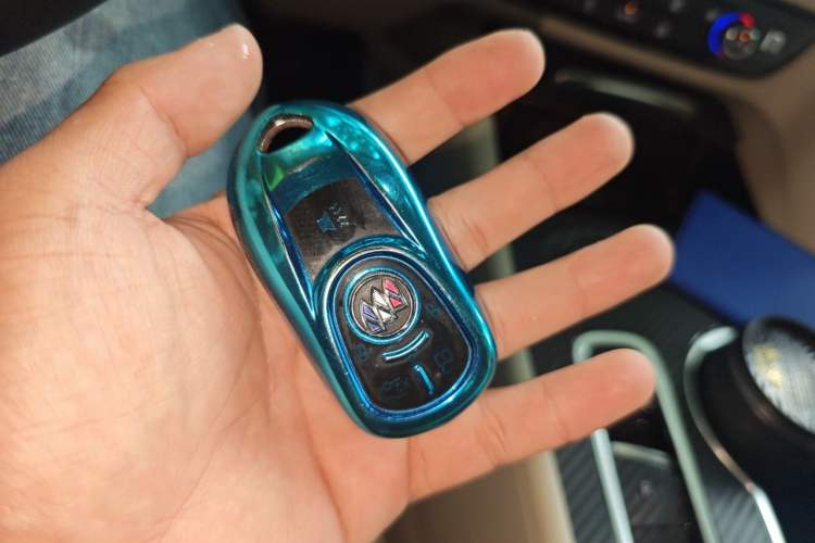 Used Buick Regal 2020 552T Elite Edition Vehicle Key