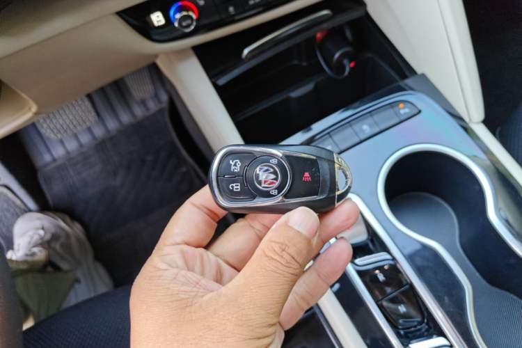 Used Buick Regal 2020 552T Elite Edition Vehicle Key