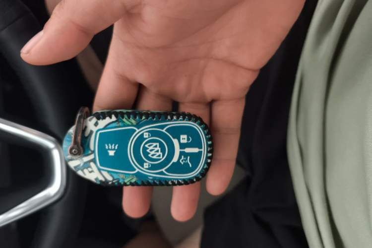 Used Buick Regal 2020 552T Elite Edition Vehicle Key