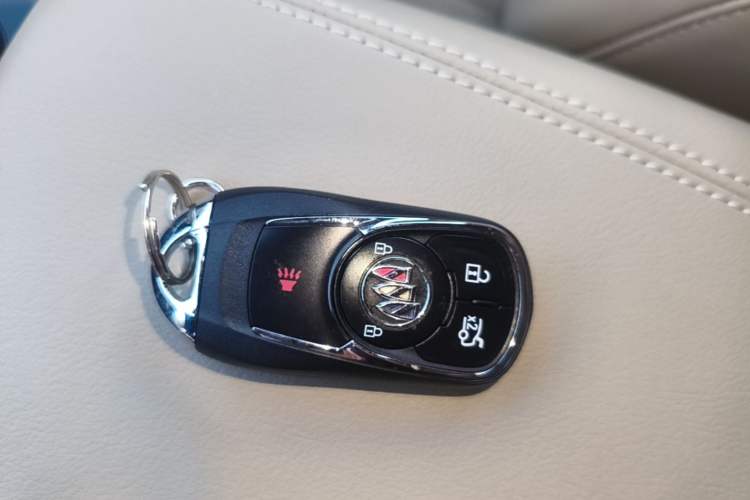 Used Buick Regal 2020 552T Elite Edition Vehicle Key