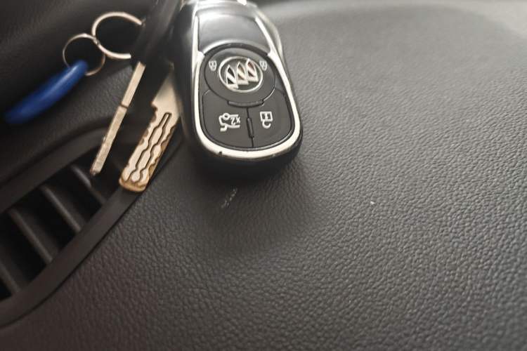 Used Buick Regal 2020 552T Elite Edition Vehicle Key