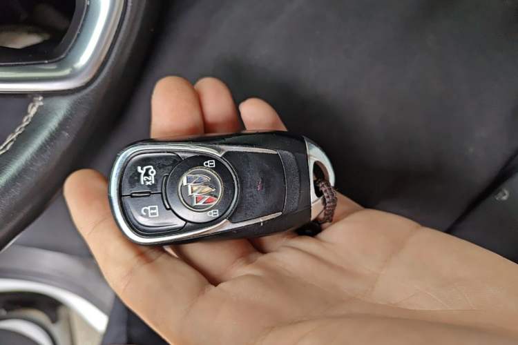 Used Buick Regal 2020 552T Luxury Version Vehicle Key