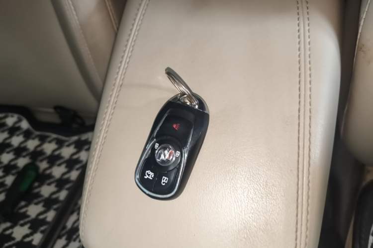 Used Buick Regal 2020 552T Elite Edition Vehicle Key
