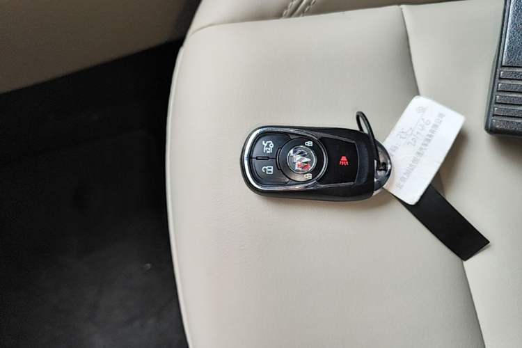Used Buick Regal 2020 552T Elite Edition Vehicle Key