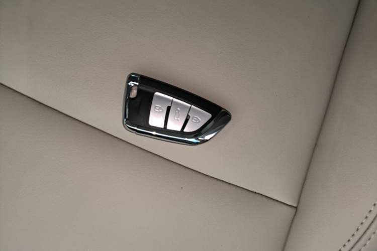 Used Buick Regal 2020 552T Elite Edition Vehicle Key