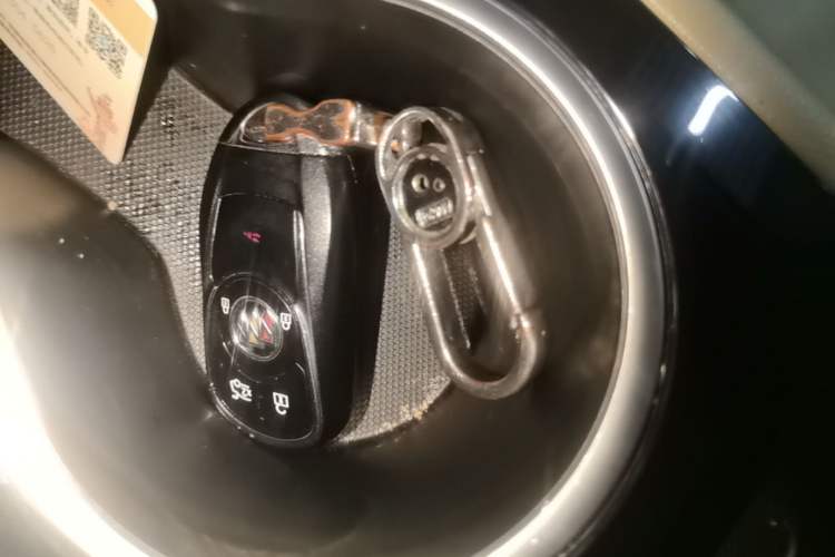 Used Buick Regal 2020 552T Elite Edition Vehicle Key