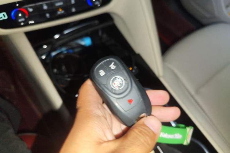 Used Buick Regal 2020 552T Elite Edition Vehicle Key