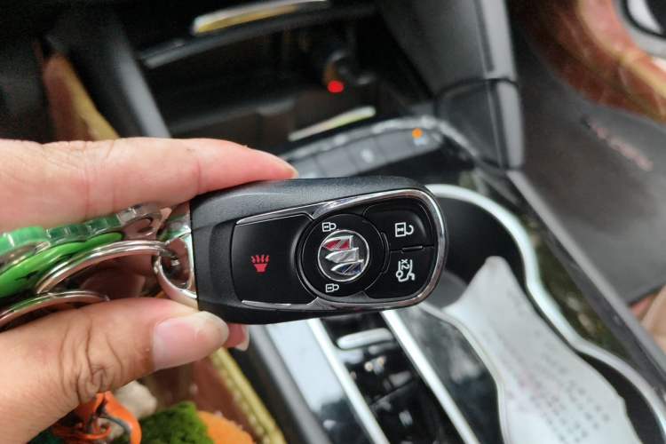 Used Buick Regal 2020 552T Luxury Version Vehicle Key