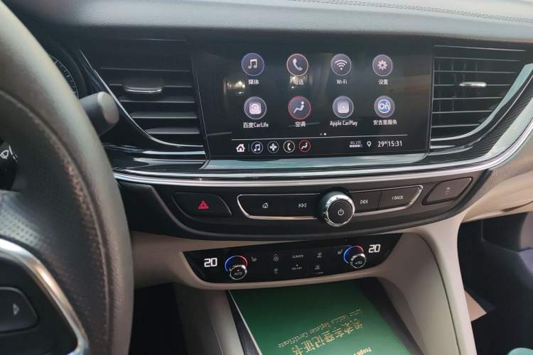 Used Buick Regal 2021 552T Elite Edition Audio And AC Panel