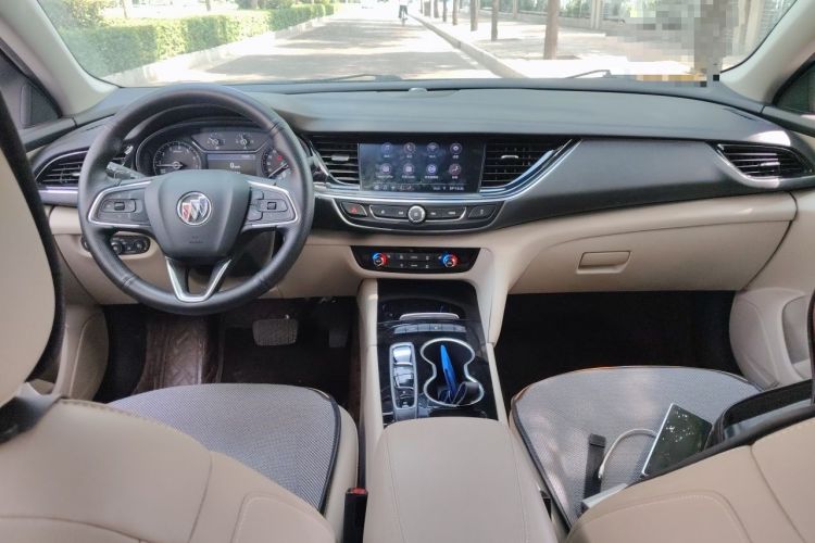 Used Buick Regal 2021 552T Elite Edition Center Console