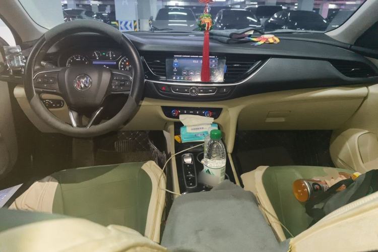 Used Buick Regal 2021 552T Elite Edition Center Console