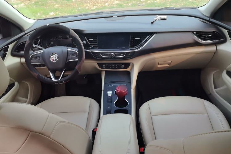 Used Buick Regal 2021 552T Elite Edition Center Console
