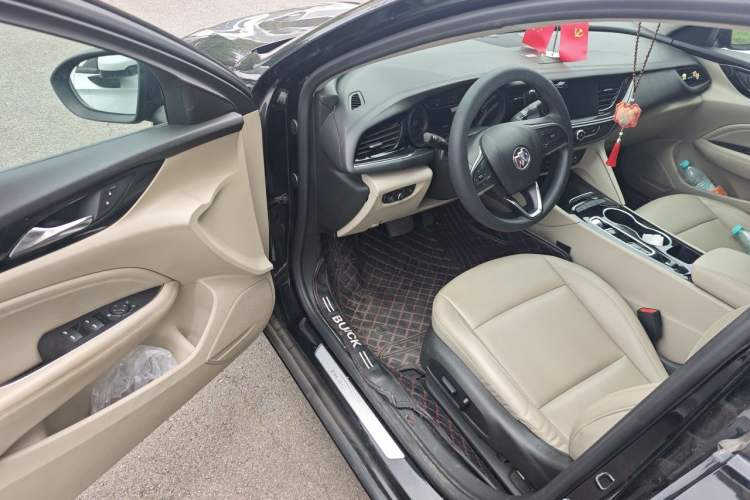 Used Buick Regal 2021 552T Elite Edition Driver Seat