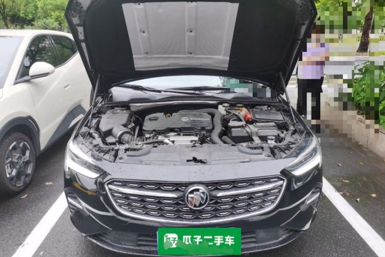 Used Buick Regal 2021 552T Elite Edition Engine Bay
