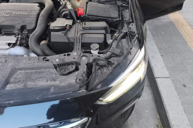 Used Buick Regal 2021 552T Elite Edition Engine Bay Left