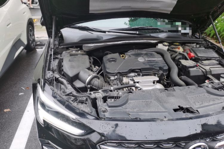 Used Buick Regal 2021 552T Elite Edition Engine Bay Right