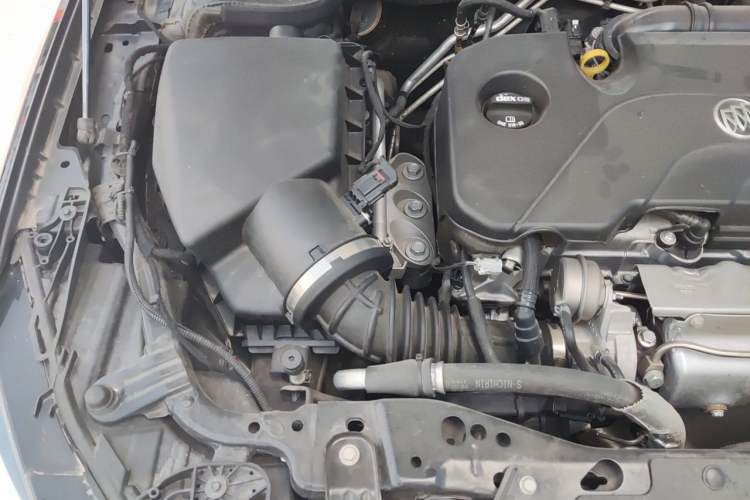Used Buick Regal 2021 552T Elite Edition Engine Bay Right