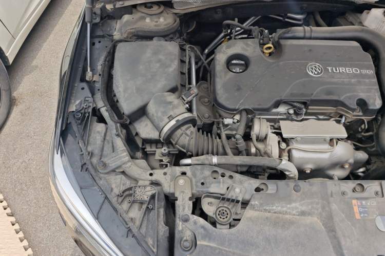Used Buick Regal 2021 552T Elite Edition Engine Bay Right