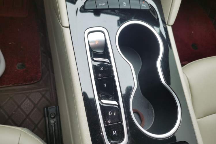 Used Buick Regal 2021 552T Elite Edition Gear Lever