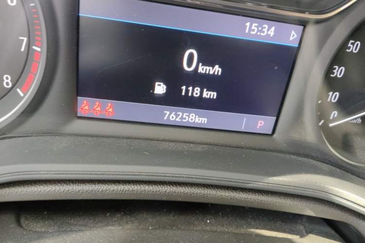 Used Buick Regal 2021 552T Elite Edition Odometer Close Up