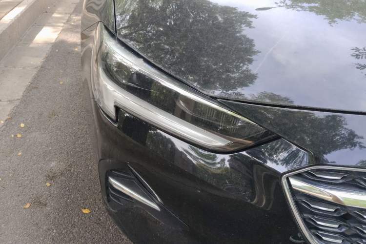 Used Buick Regal 2021 552T Elite Edition Right Front Headlight
