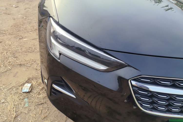 Used Buick Regal 2021 552T Elite Edition Right Front Headlight