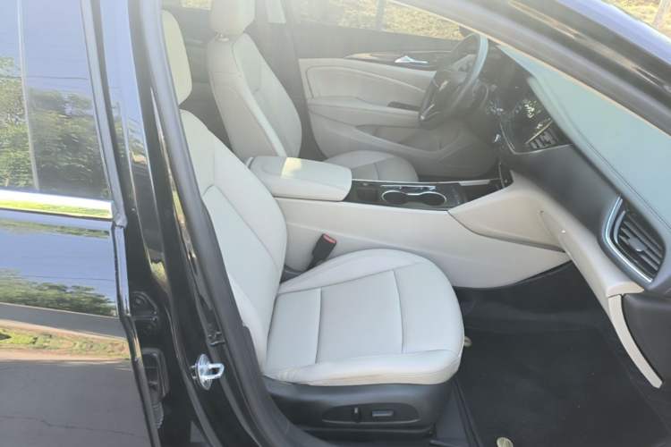 Used Buick Regal 2021 552T Elite Edition Right Front Seat