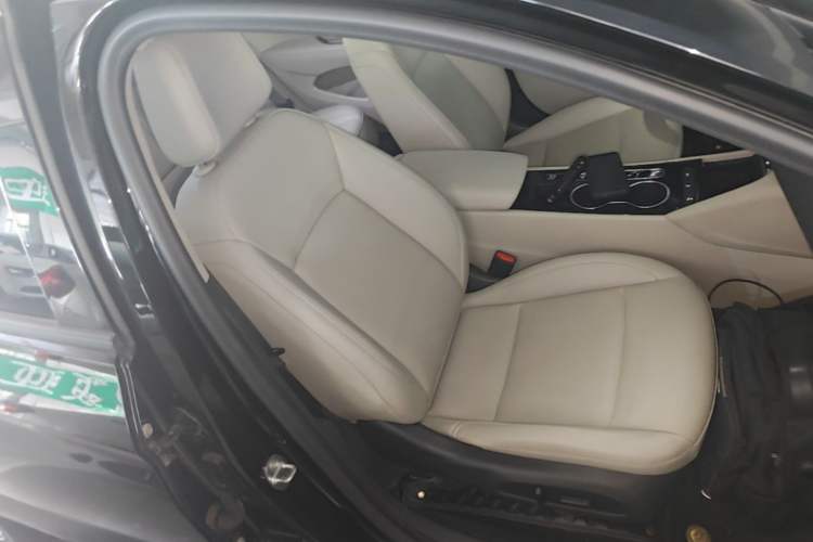 Used Buick Regal 2021 552T Elite Edition Right Front Seat
