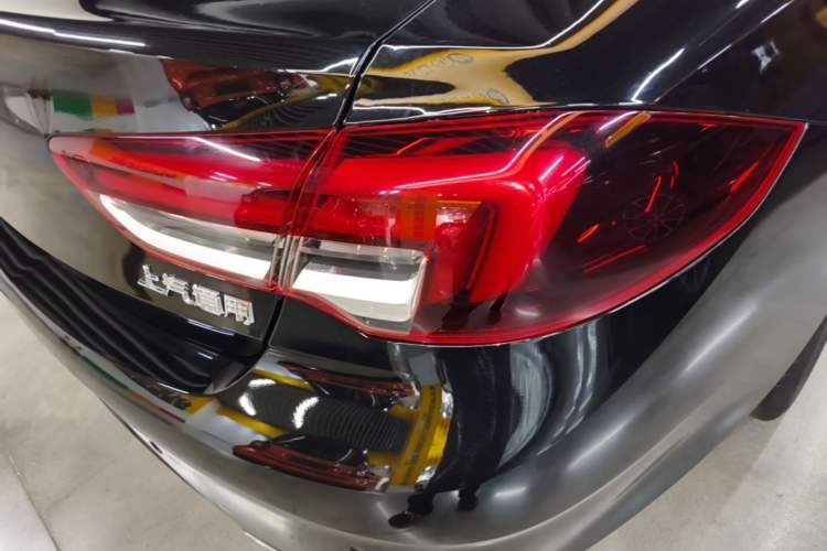 Used Buick Regal 2021 552T Elite Edition Right Rear Taillight
