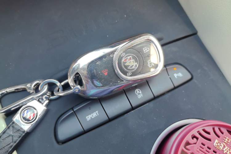Used Buick Regal 2021 552T Elite Edition Vehicle Key