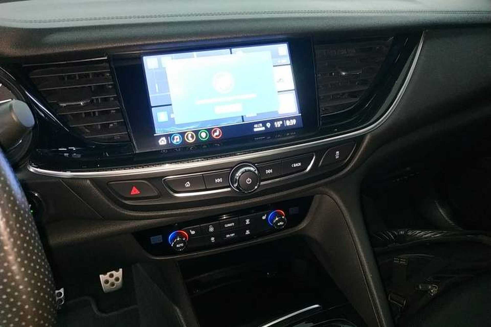 Used Buick Regal 2021 GS 28T Elite Model Audio And AC Panel