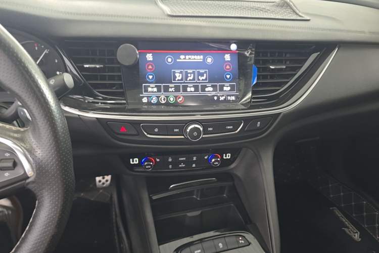 Used Buick Regal 2021 GS 28T Elite Model Audio And AC Panel