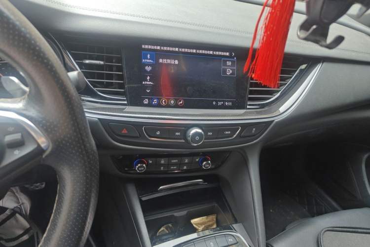 Used Buick Regal 2021 GS 28T Elite Model Audio And AC Panel
