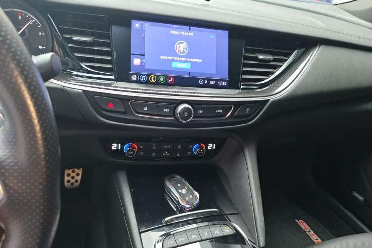 Used Buick Regal 2021 GS 28T Prestige Model Audio And AC Panel