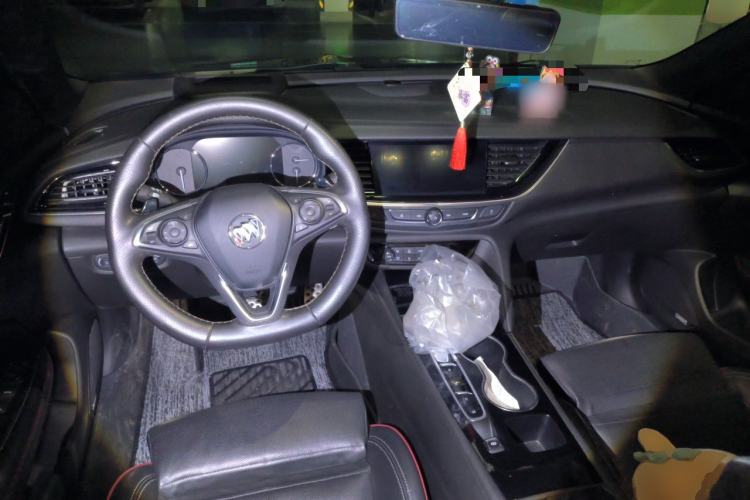 Used Buick Regal 2021 GS 28T Prestige Model Center Console